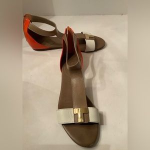 Tory Burch T sandals orange, taupe, and white